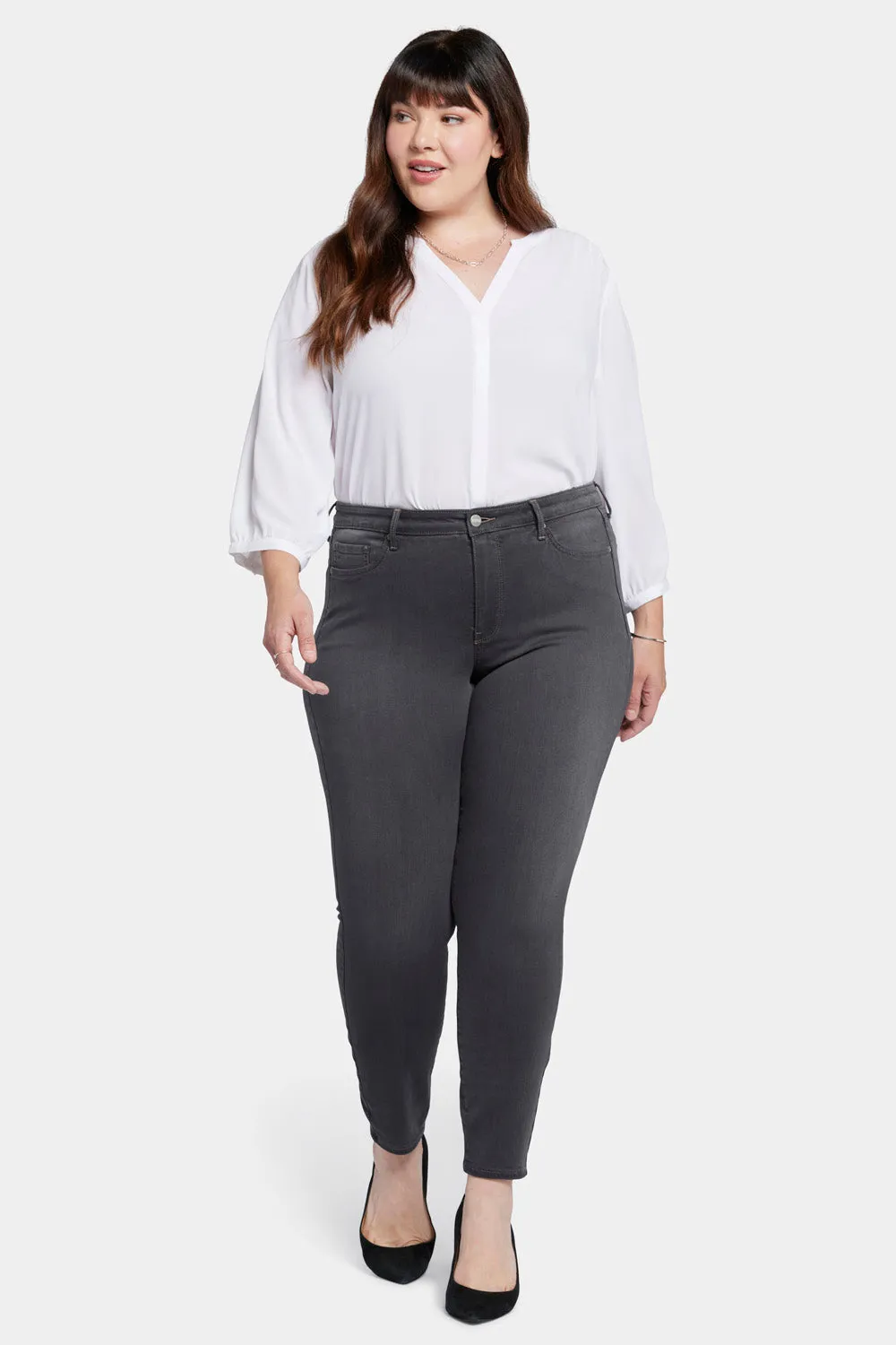 Ami Skinny Jeans In Plus Size - Beatrix